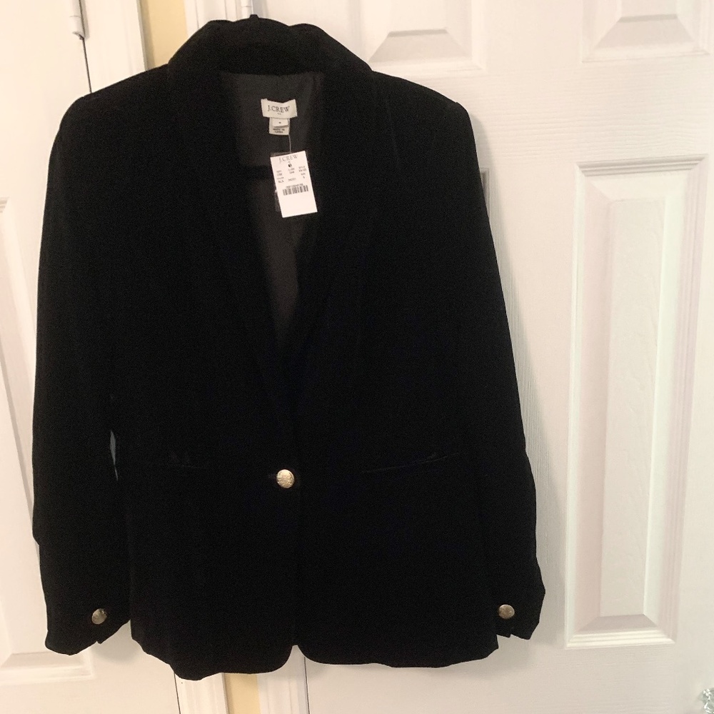NWT Unworn. Black Velvet Blazer. Gold Buttons K4125